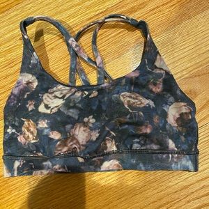 Lululemon Energy Bra - size 6